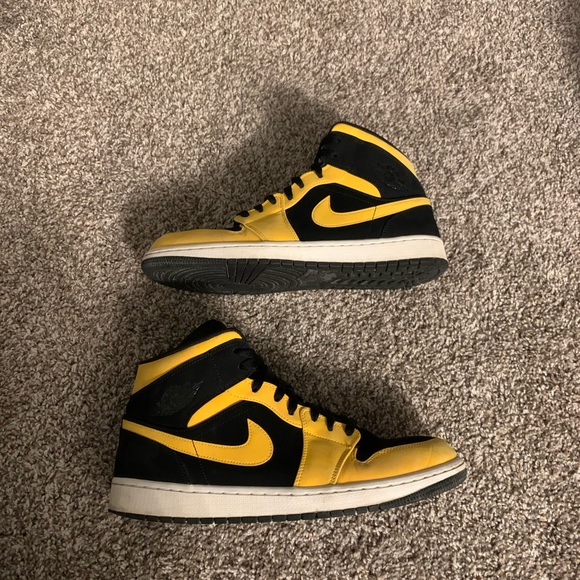 Jordan 1 - Picture 2 of 3